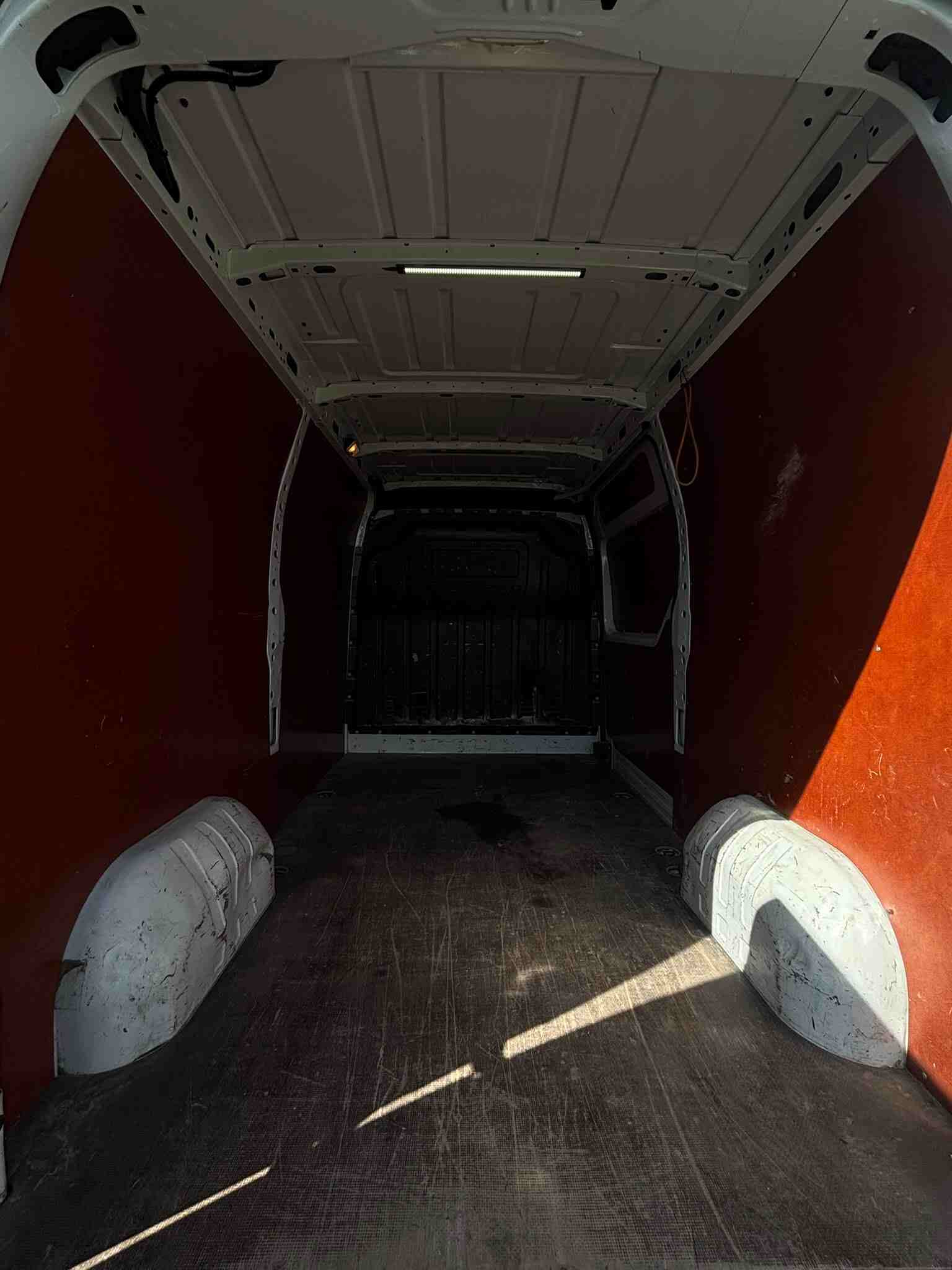 bus dostawczy, bus dostawczy olx, bus blaszak wynajem, bus na wynajem, auto dostawcze, bus wynajem Wieluń, najem, w Wieluniu, wieluń, Wieluniu, wynajem, wynajem auta dostawczego, wynajem busa, wynajem busa, wypożycz, wypożyczalnia, wypozyczalnia busów